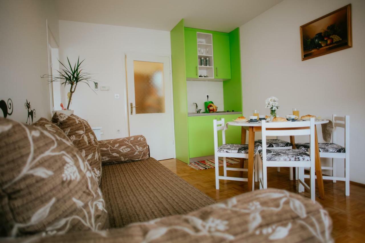 Petros Apartmani Вуковар Экстерьер фото
